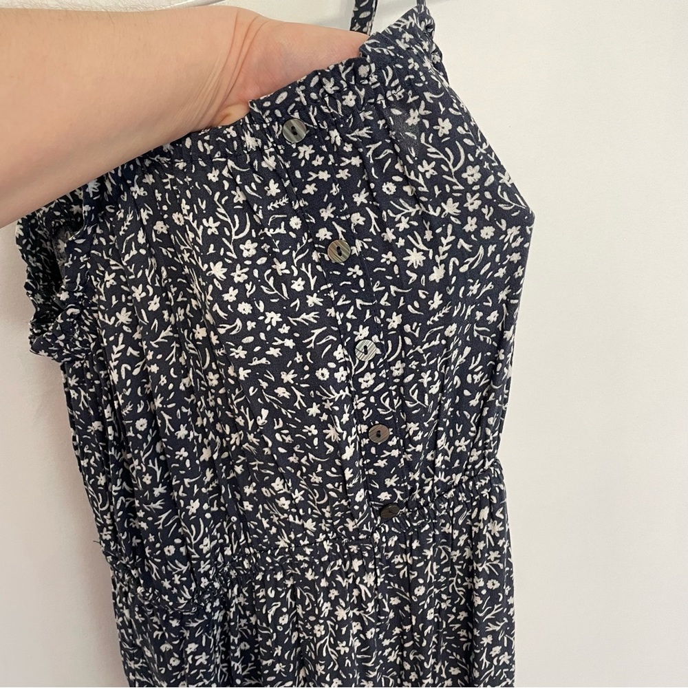 Universal Thread Sleeveless Square Neck Button Fr… - image 6